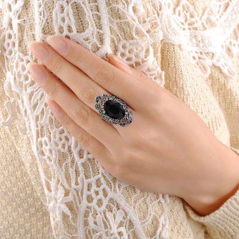 Big Oval Black Acrylic Rings Hollow Design Punk Accessories for Women Hyperbole Rings Hip Hop Daily Wear Party Jewelry