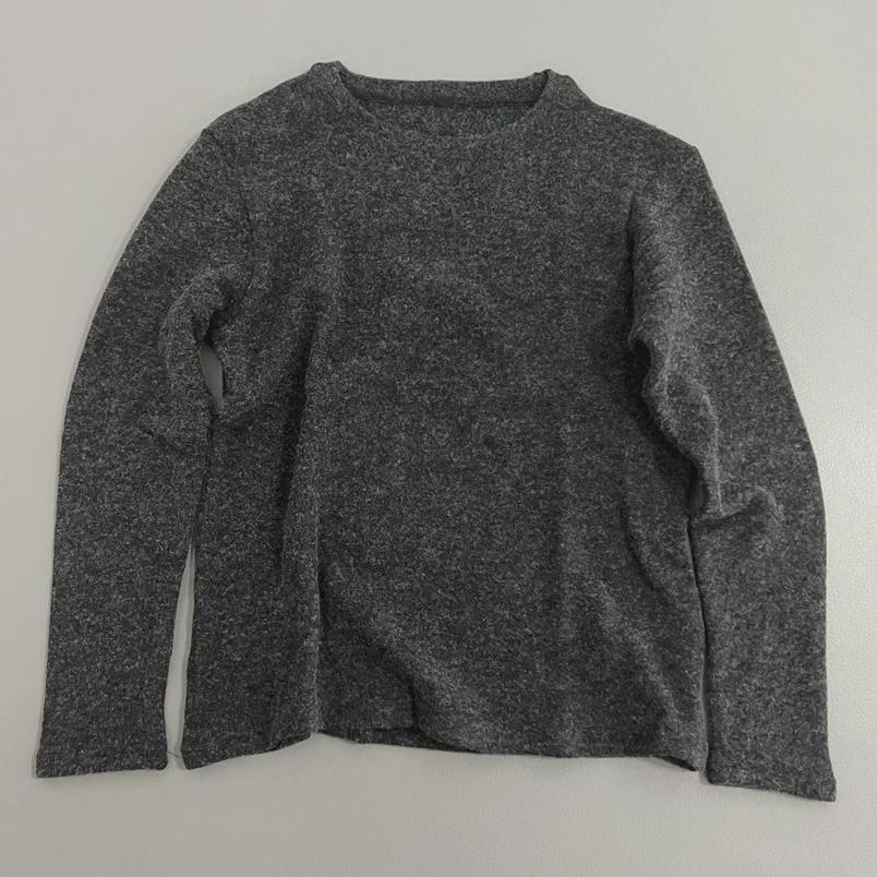 Stylish Faux Rabbit Fur Knit Sweater: Cozy Thick Round-Neck Loose-Fit Long Sleeve Top for Autumn-Winter.