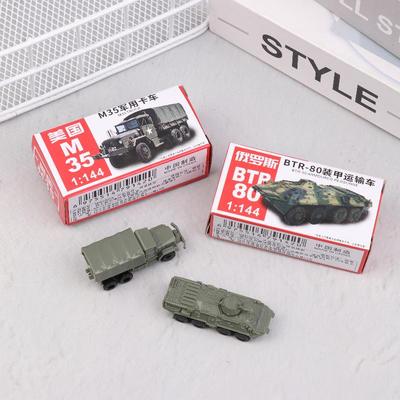 1/4ks Model pískoviště 4D Sestava 1/144 Obrněné vozidlo Btr80 Americký nákladní automobil M35 Dětská hračka Puzzle