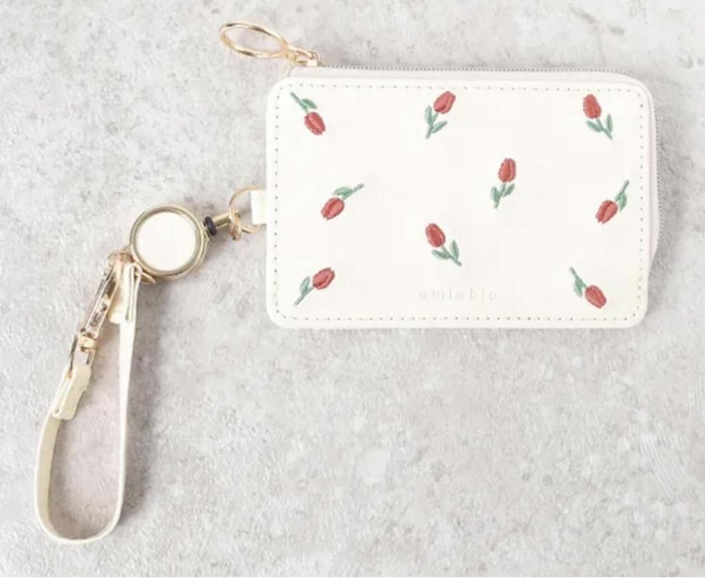 Flower Ring Pass Case (with Reel) Tulip GPC0054-IV (Ivory)