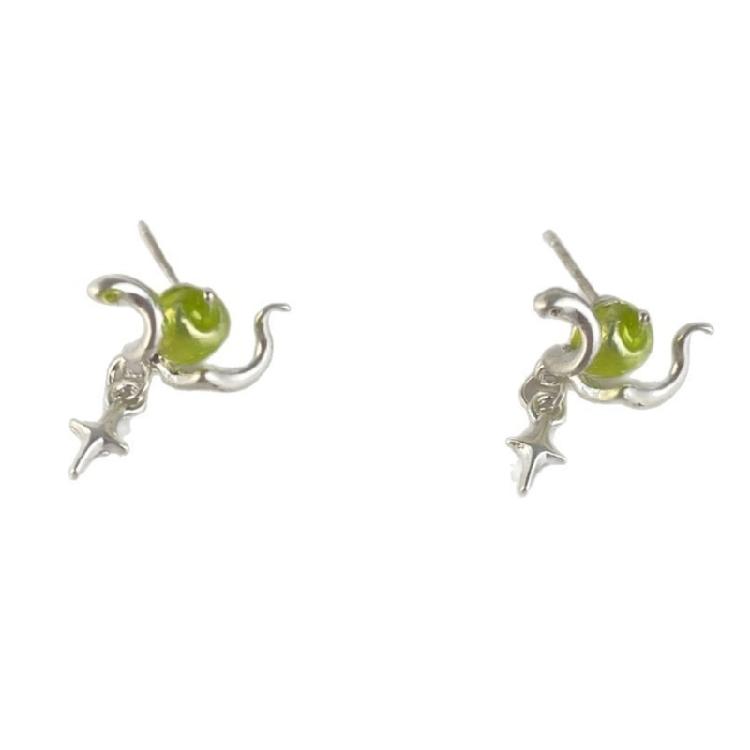 

Trendy Green Fruit Themed Stud Earrings Featuring Snake Star Pattern Sturdy Alloy Material Comfortable Wear For Everyday Stylish Jewelry 1