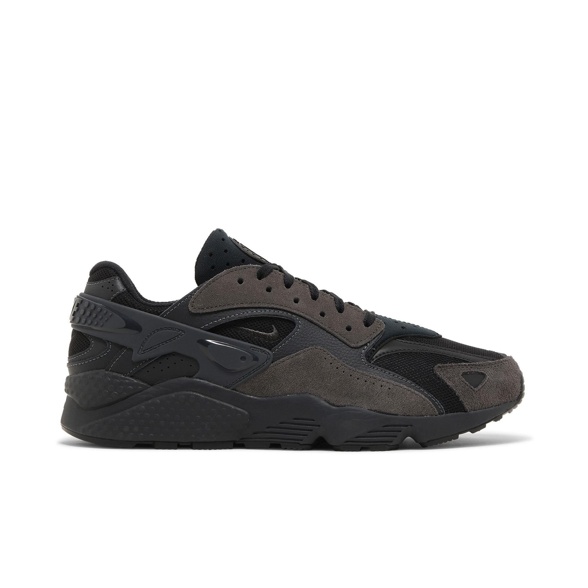 Nike Men`s Air Huarache Runner `Black