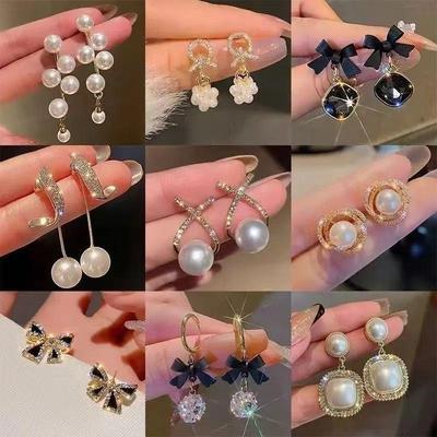 Fashion High-end Pearl Earrings French Niche Retro Light Luxury Earrings Women's Simple and Versatile Pearl Earrings