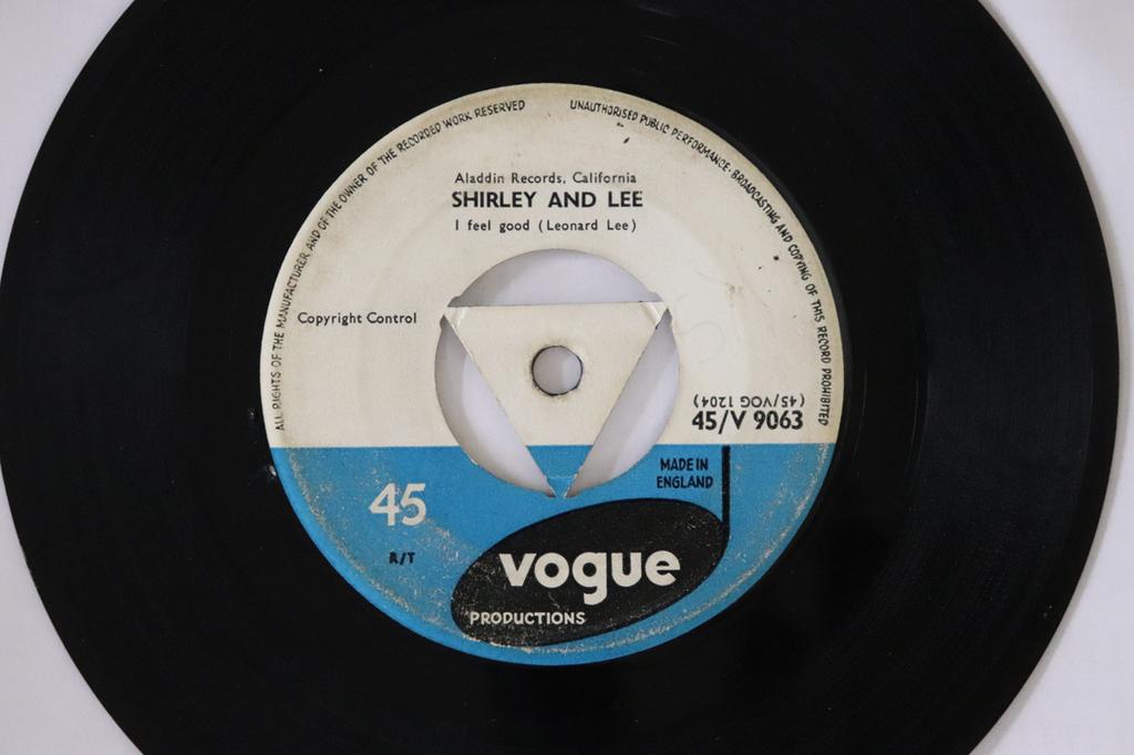 7inch Record SHIRLEY & LEE - I Feel Good / Now That It's Over 45V9063 Vogue Productio 1957 UK Rock Used