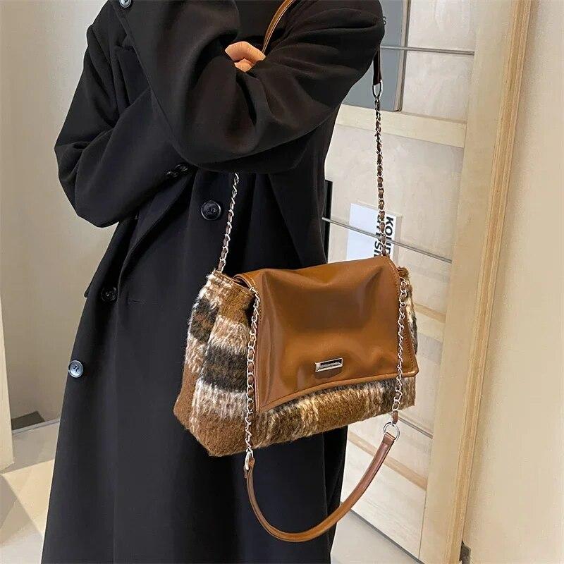 Small Soft Woolen Shoulder Bag for Women 2024 Winter Korean Fashion Female Chain Underarm Bag Handbags and Purses
