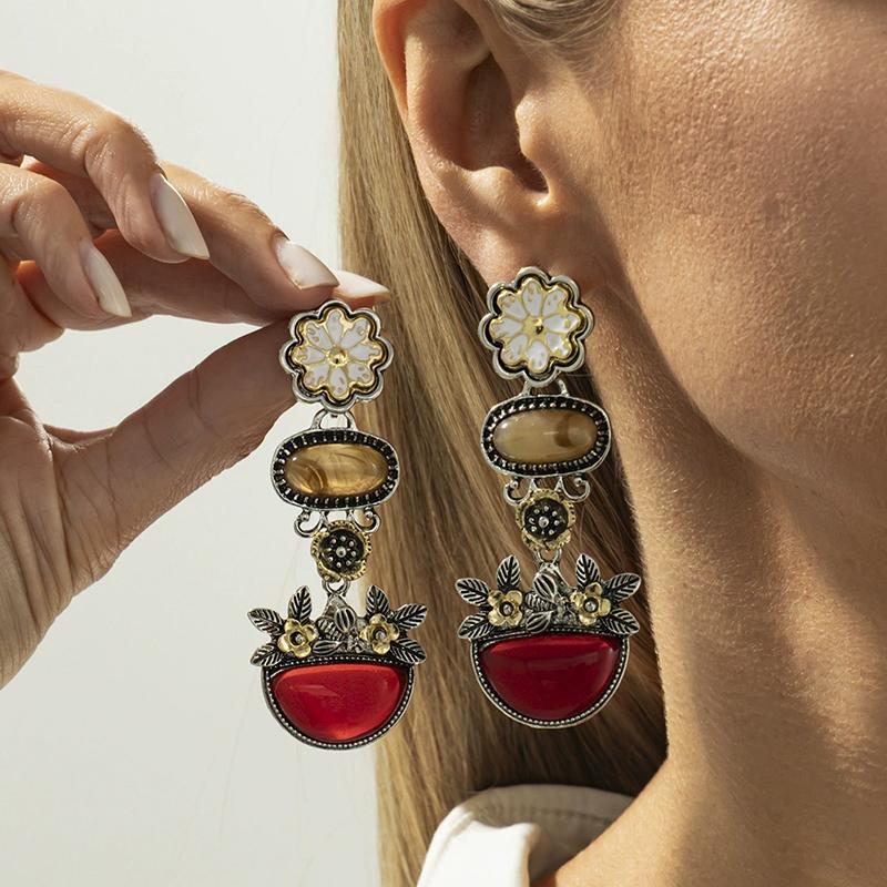 Ethnic Long Floral Earrings Women Retro Bohemian Zircon Angola Red Stud Earrings Design Fashion Elegant Accessory Vacation Gift