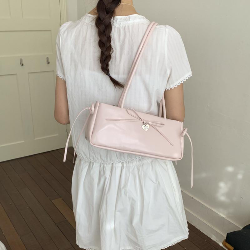 Modern Womens Pu Square Shape Shoulder Bag With Dual Straps For Casual Outfits