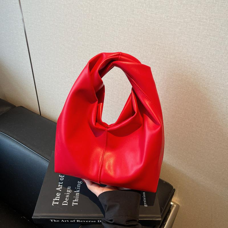 Lazy Wind Casual Cloud Bag Commuter Wind Women's Bag 2025 Spring and Summer New Trend Personalized Simple Handbag Women