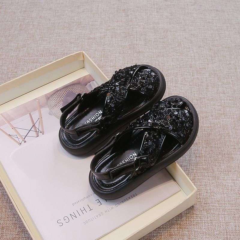 Girls sandals 2025 summer new little girl fashion bag head sequined princess shoes medium and older children go out beach shoes
