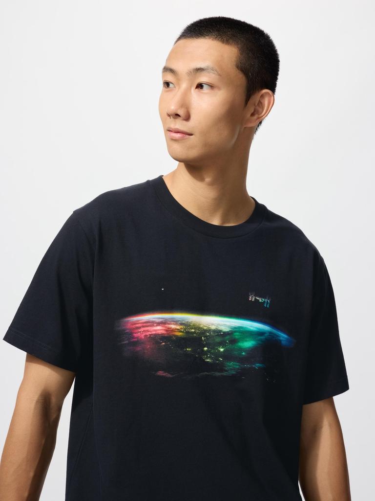 Uniqlo Peace For All T shirT Club For The fuTure