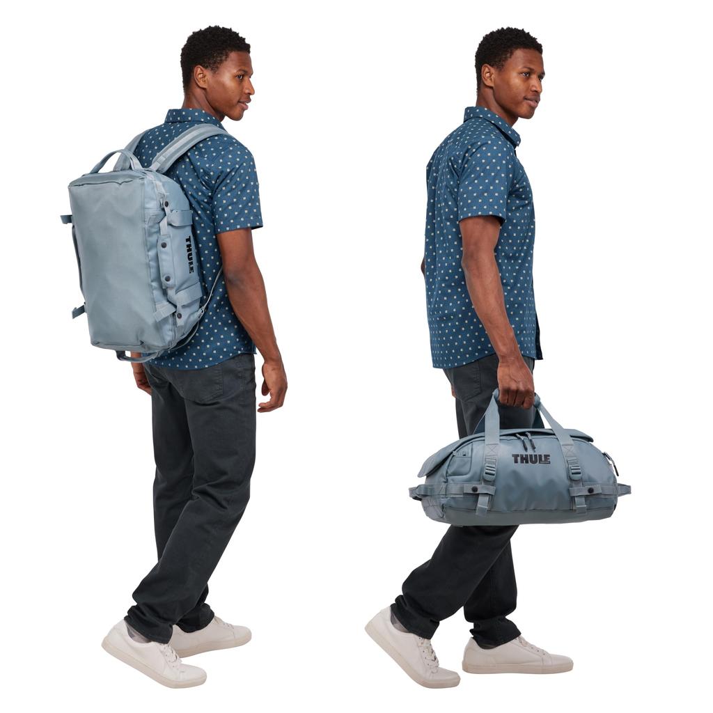 Thule Chasm Duffel Bag, 30L, Heavy-Duty, Weather-Resistant, Lockable Zipper Pulls, 1.2kg Capacity, Pond Gray