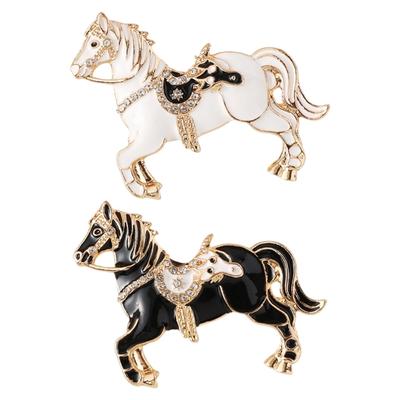 Exquisite Zinklegierung Pferdeanstecknadel Sicherer Verschluss Brosche Leichtes Schmuckaccessoire für lässige oder formelle Outfits