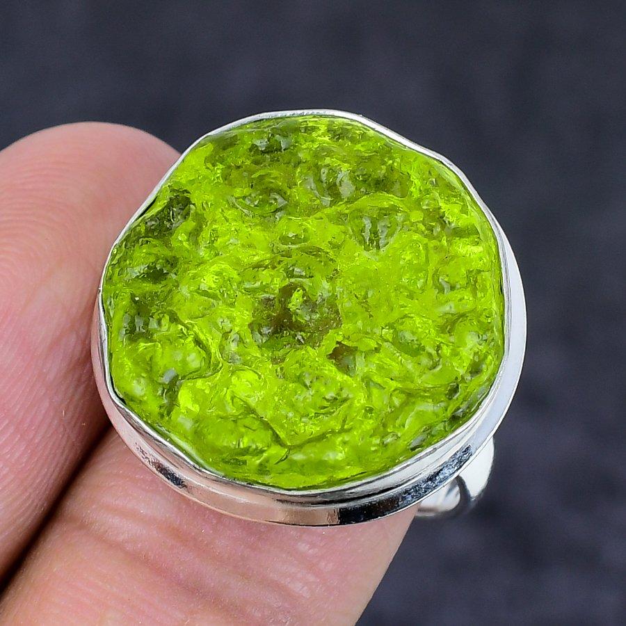 Moldavite Quartz Gemstone 925 Sterling Silver Jewelry Ring Size 8