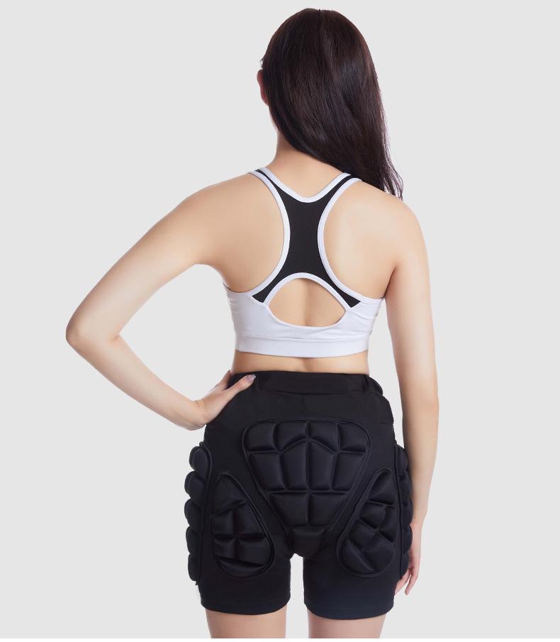 Children's Skiing and Skating Hip Protection Pants with Knee Pads – Anti-Fall, Thickened Sports Gear for Rollerblading and Ice Boarding.