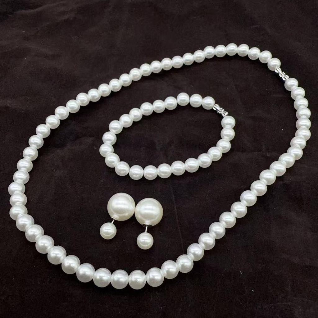 Glänzende Diamant-Schmetterling-Perlenkette: Damen Retro Würziges Mädchen Luxus Schlüsselbein Kette