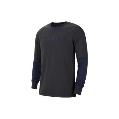 Warme Kleidung – Pullover & Langarmshirts