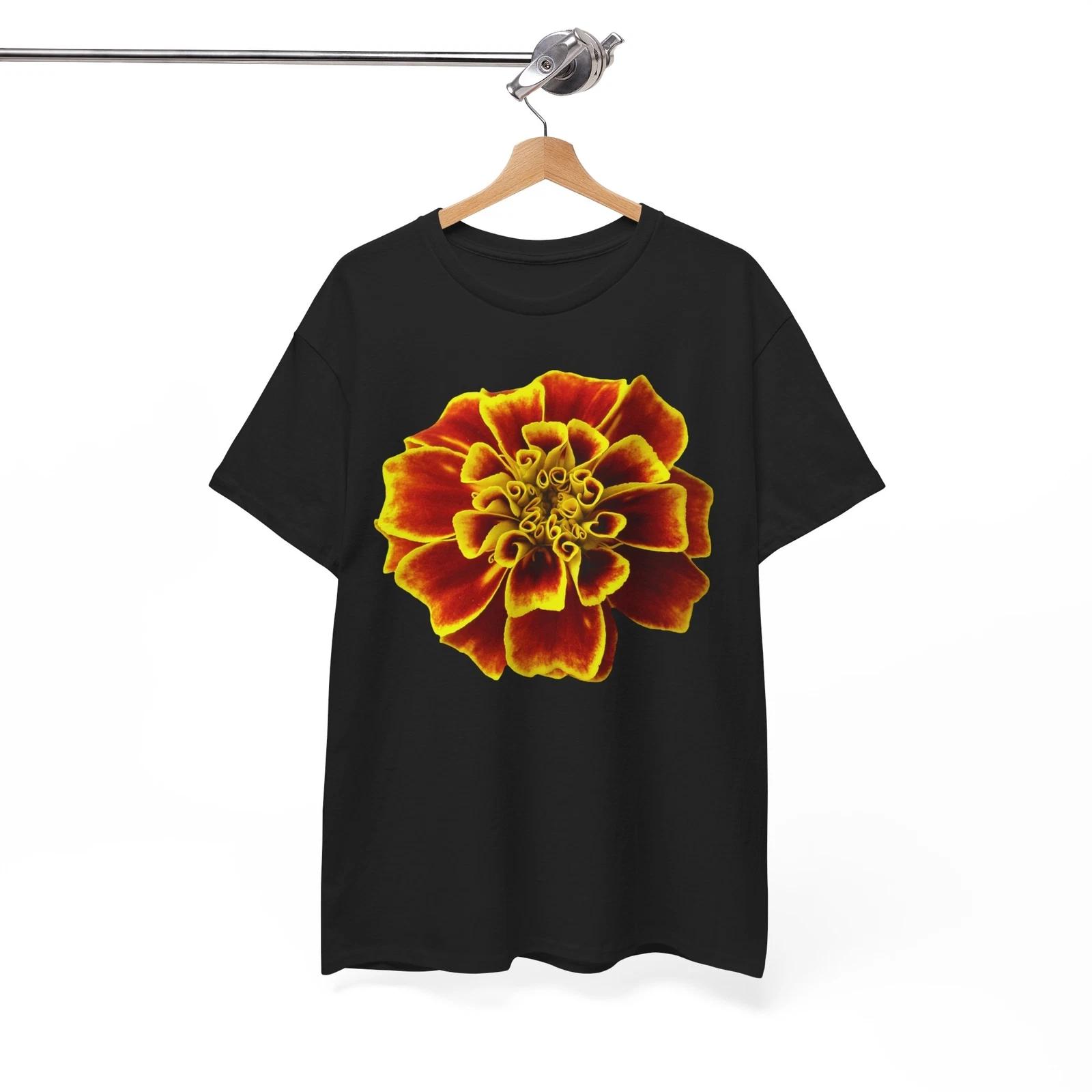 

Romantic Floral T-Shirt - Dreamy Flower Tee for Soft & Elegant Style L