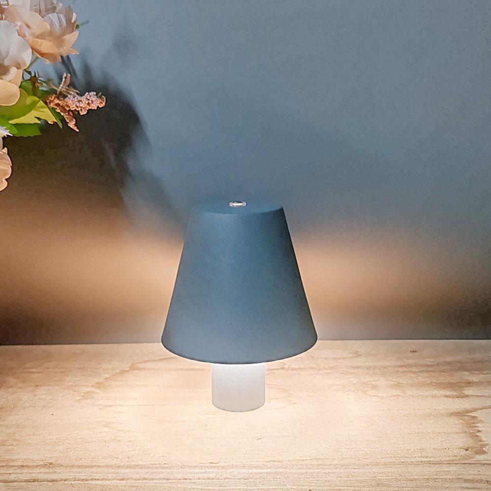 Wireless Desk Lamp LED Dimming Metal Wine Bottle Lamp Detachable Portable Charging Night Light Decorative Atmosphere Lamp