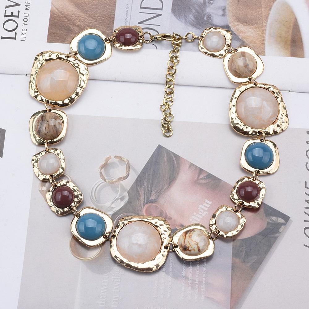 Trendy And Elegant Geometric Metal Stone Chain Hand