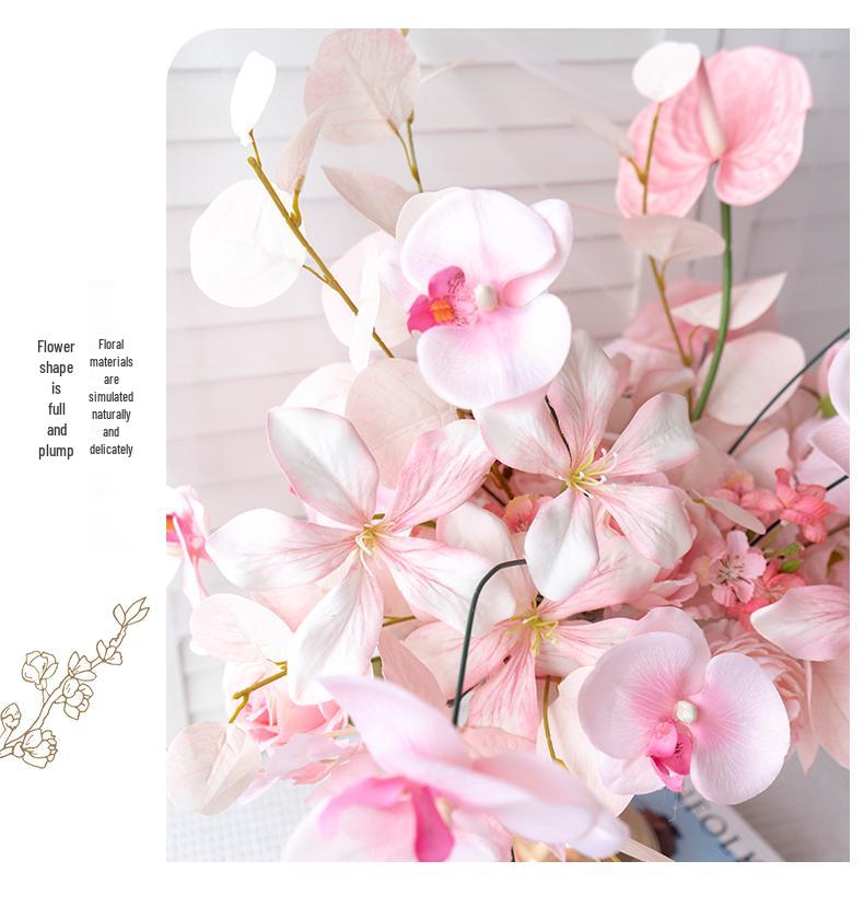 Individuell gefertigtes weißes europäisches florales Tafelaufsatz für Hochzeiten