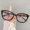Fashion Anti-Blue Light Cat Eye Glasses Simple Frame Eyeglasses for Women and Men Ultra Light Unisex Transparent Eyewear