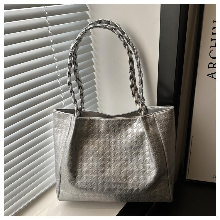 Fashion Retro Weaving Sense 225 New Trend Large Capacity Tote Solid Color Portable Shoulder Bag