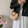 Damen Umhängetaschen aus Strohgewebe, Retro-Schultertaschen, Sommer-Strandtaschen für den Urlaub am Meer, lässige Handtaschen mit Bambusgriff