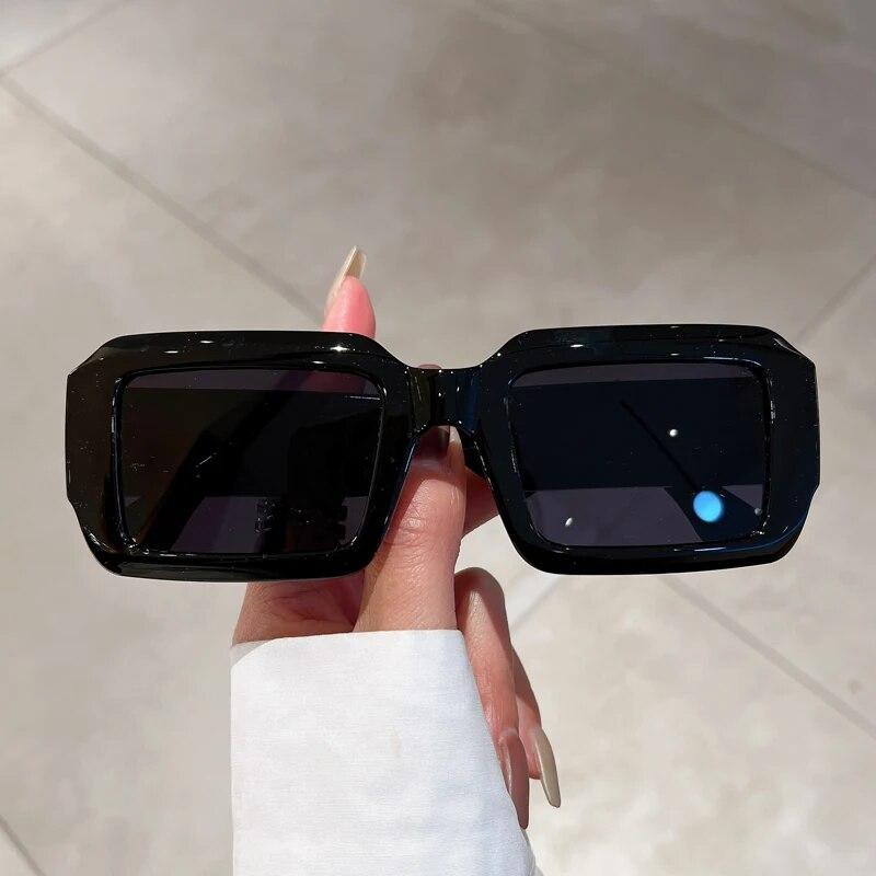 Retro Small Rectangle Punk Sunglasses for Women Fashion Vintage Men Traveling Ins Brand Design Trends Shades Eyewear