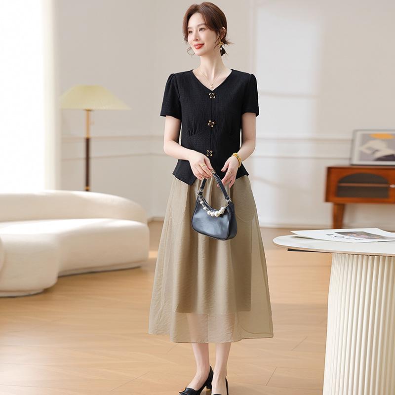 

Women s Chinese Style Summer T-shirt and Skirt Set for Middle-aged and Elderly 3XL [115-130 lbs]