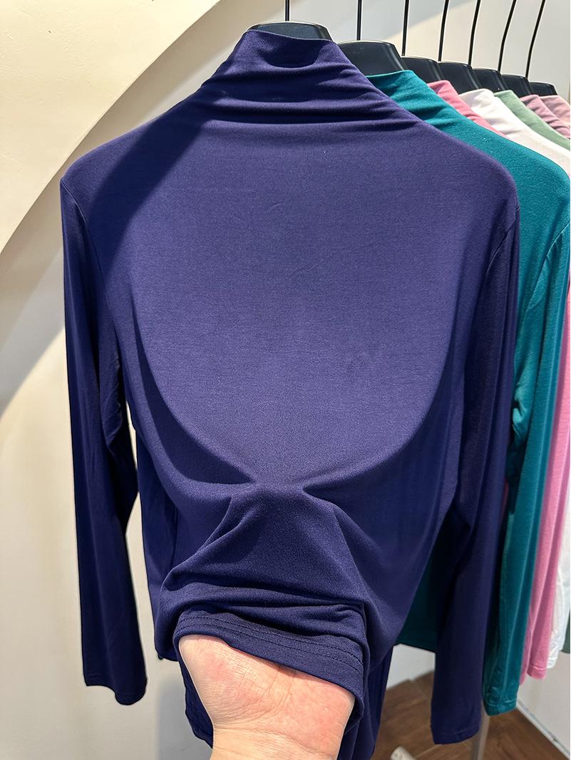 

Женская белая модальная футболка с полувысоким воротом, облегающего кроя, с длинным рукавом - осенне-зимний базовый слой 3XL [80-90 kg]