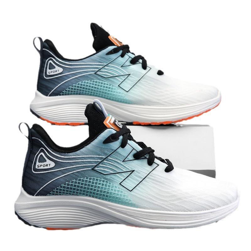 Удобные студенческие кроссовки — фото 6