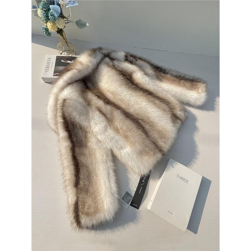 Cappotto da Donna in Eco Pelliccia di Volpe Collo Ampio Spesso Caldo Morbido Peluche Giacca Corta Larga Lusso Capo Invernale
