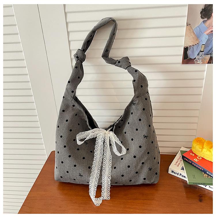 Fashi Nyl Solid Color Casual Shoulder Bags 2026 High Quality Versatile Bags Large Capacity Daily Commuting Simple Handbags