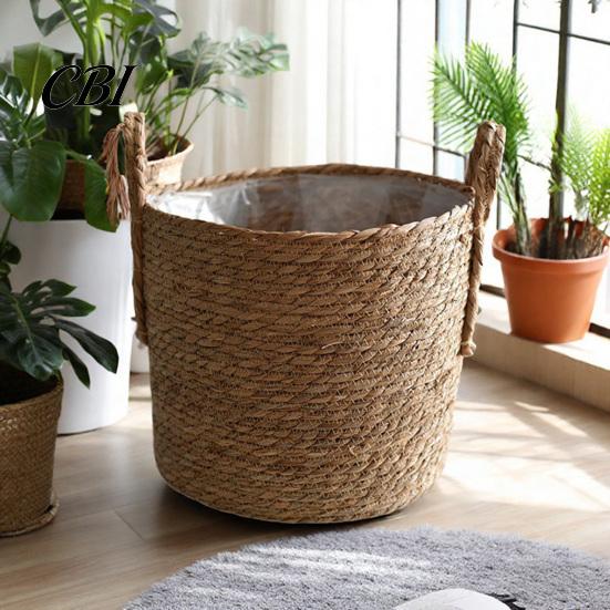 Garden Plant Display Baskets Woven Seagrass Pot with Handle, Built-in Plastic Film Lining Sustainable Straw Planters Storage Basket, Natural