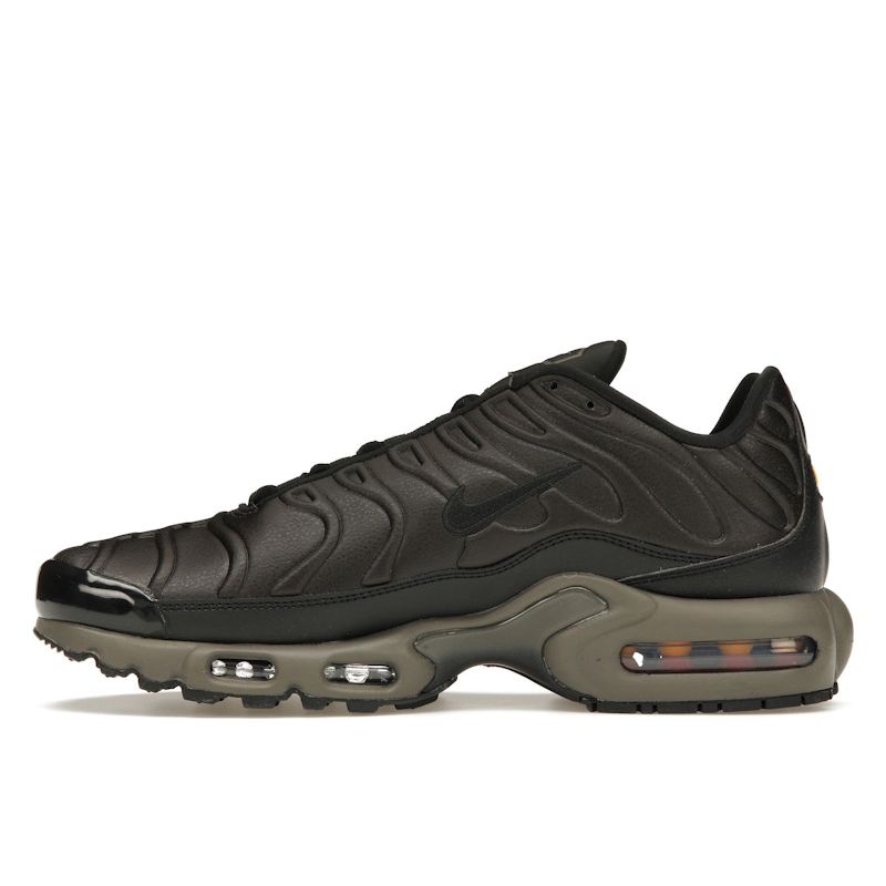 

Nike Кросівки унісекс Air Max Plus Premium Paris Чорний-Чайний Петра-Коричневий HJ4519-200 EU 43 чорний