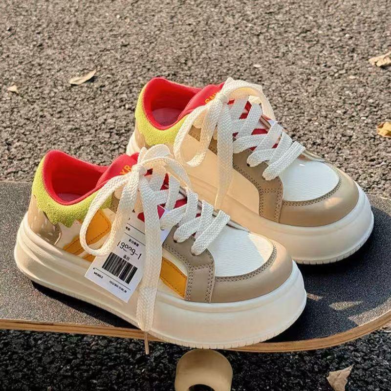 2025 new spring and autumn children s versatile sports shoes medium and older children s cartoon platform white board shoes 28