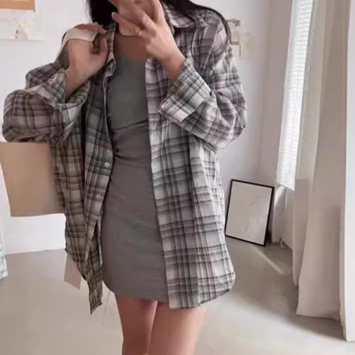 Women's Retro Plaid Long-Sleeved Japanese Sunscreen Shirt for Spring and Autumn