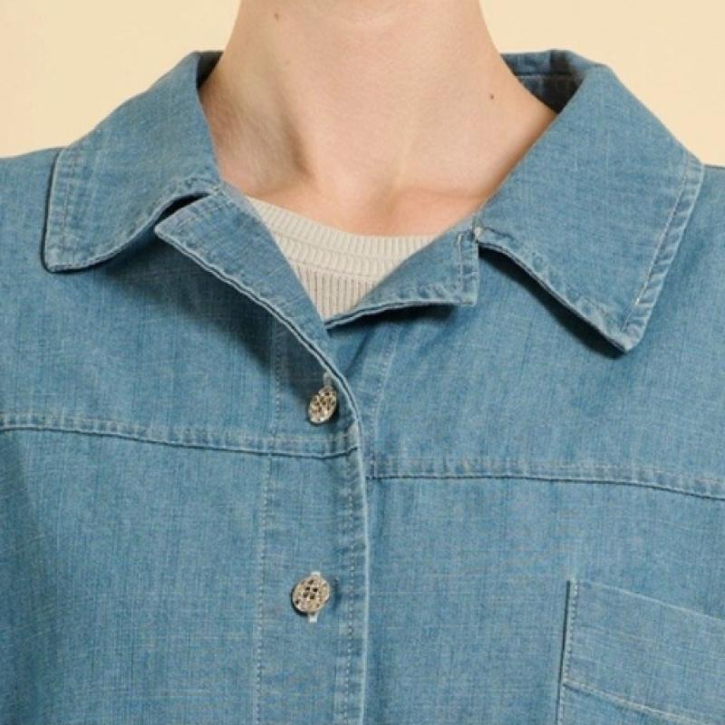 BCBG Open Collar Denim Blouse B5f7g470