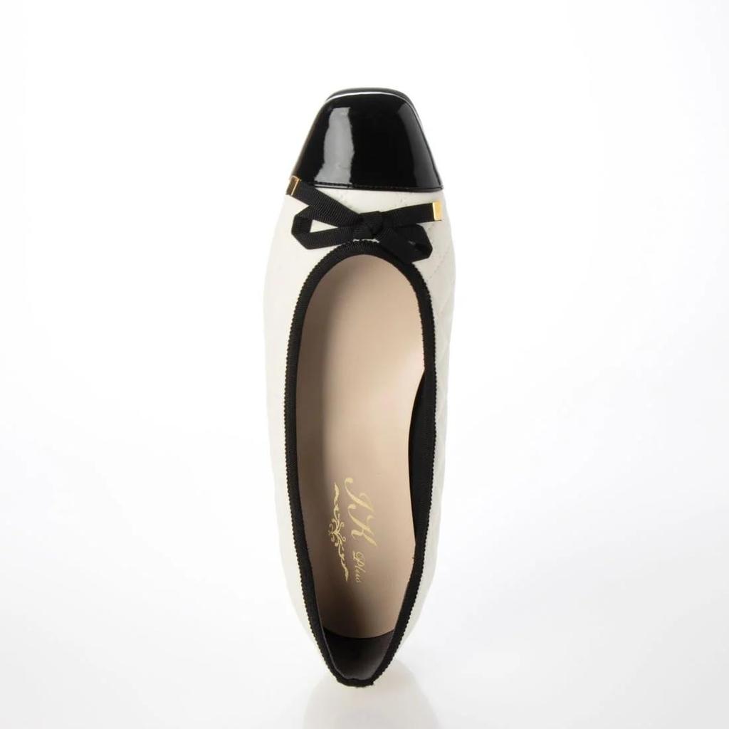 IK Plus Women's Quilted Flat Pumps, Size 153, White Quilting/Black, Size E, 25.5 Cm, 2E