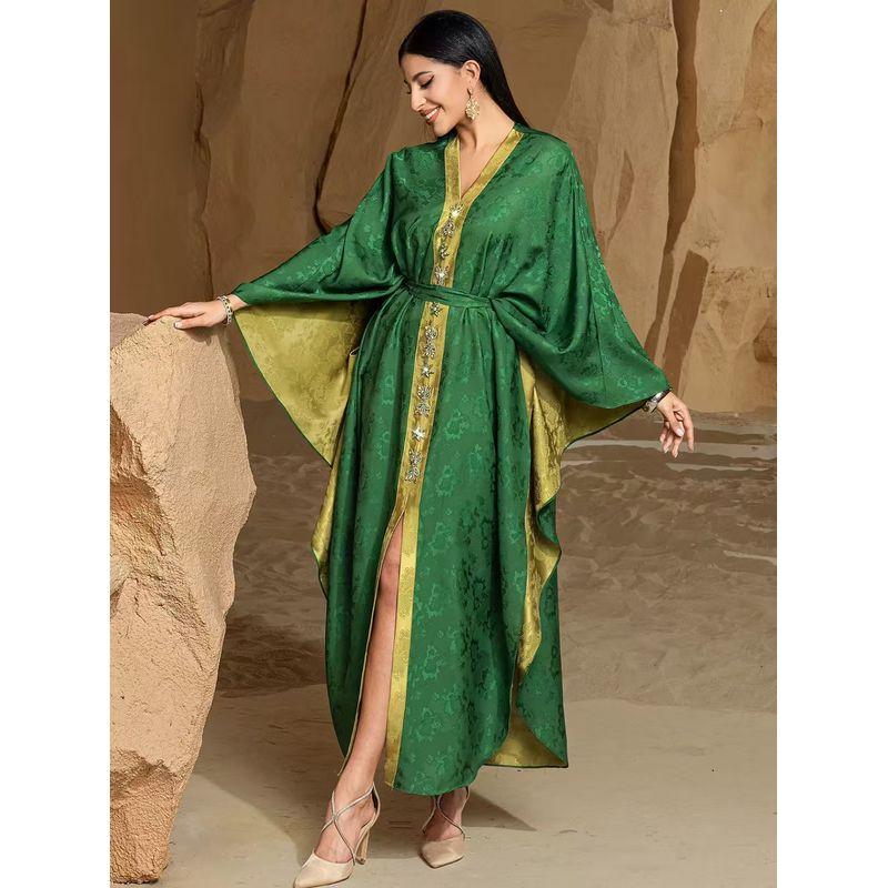 New Middle East Handmade Seam Drill Fashion Robe Dress Hand Sewn Diamond V-neck Dress