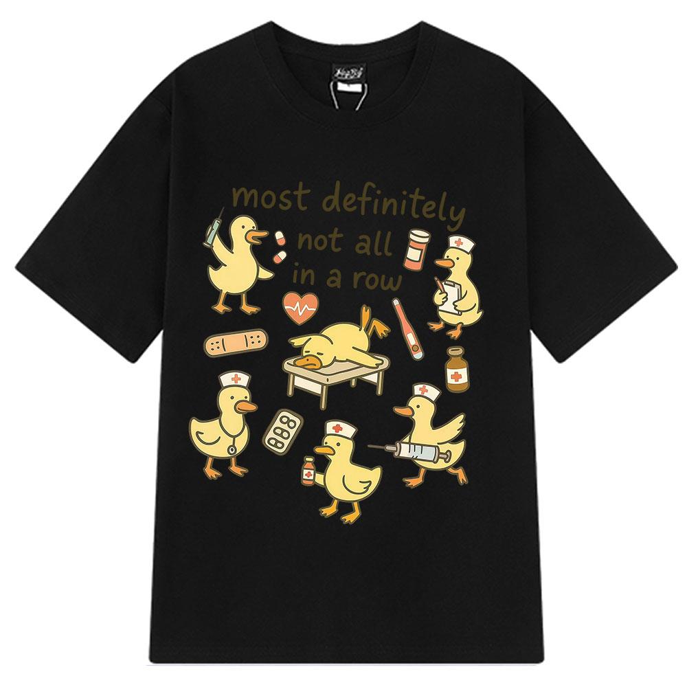 2025 Summer Funny Nurse Ducks in A Row Print TShirt Men Women Shortsleeved Highquality Vintage Cotton Printed Tshirts Y2k