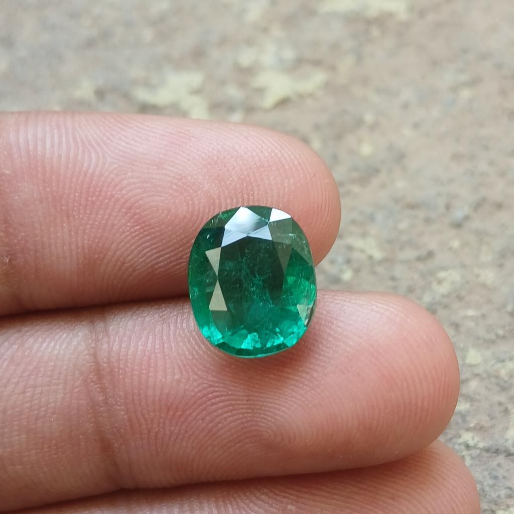 Certified Natural Zambian Green Emerald 5-10  Ct Oval Cut Loose Gemstone