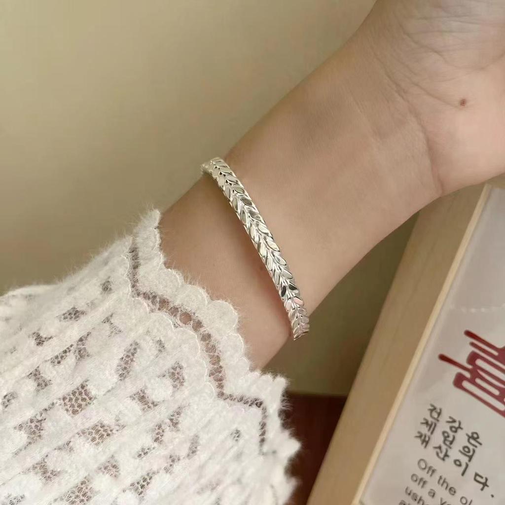 Silver Wheat Ear Open Bangle - Spike Peace Design, Fashionable & Versatile Luxury Accessory