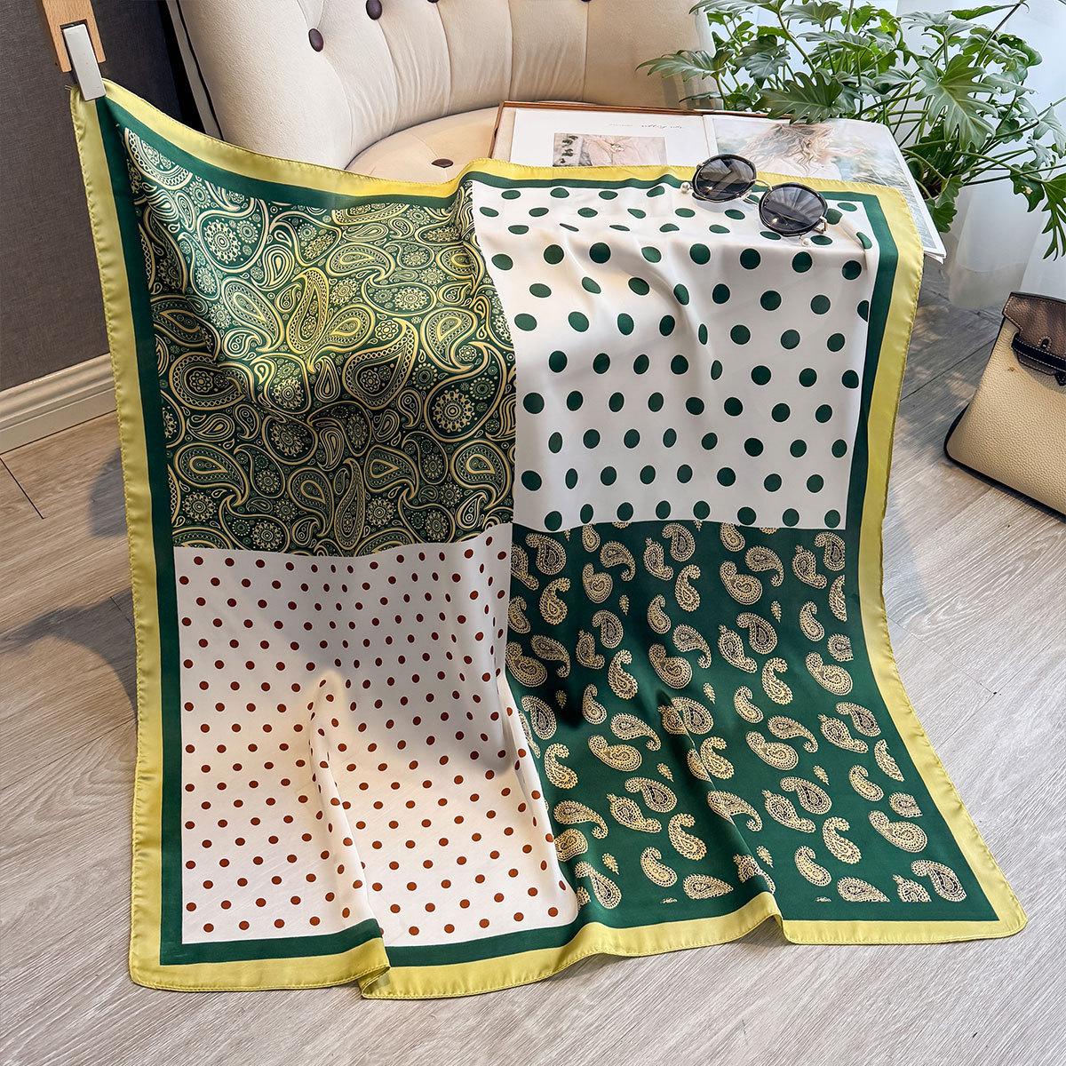 

90 Шелковый платок Квадратный платок Высокий стиль, Корейская мода Универсальный Профессиональный Имитация шелка Маленький платок Ретро Принтованный Шелковый платок Женский 90*90 зелёный