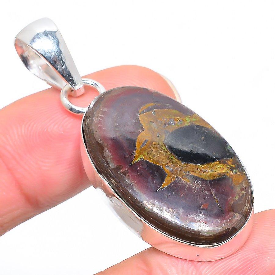 

Natural Septerian Gemstone Handmade 925 Sterling Silver Pendant 1.97 g0r16