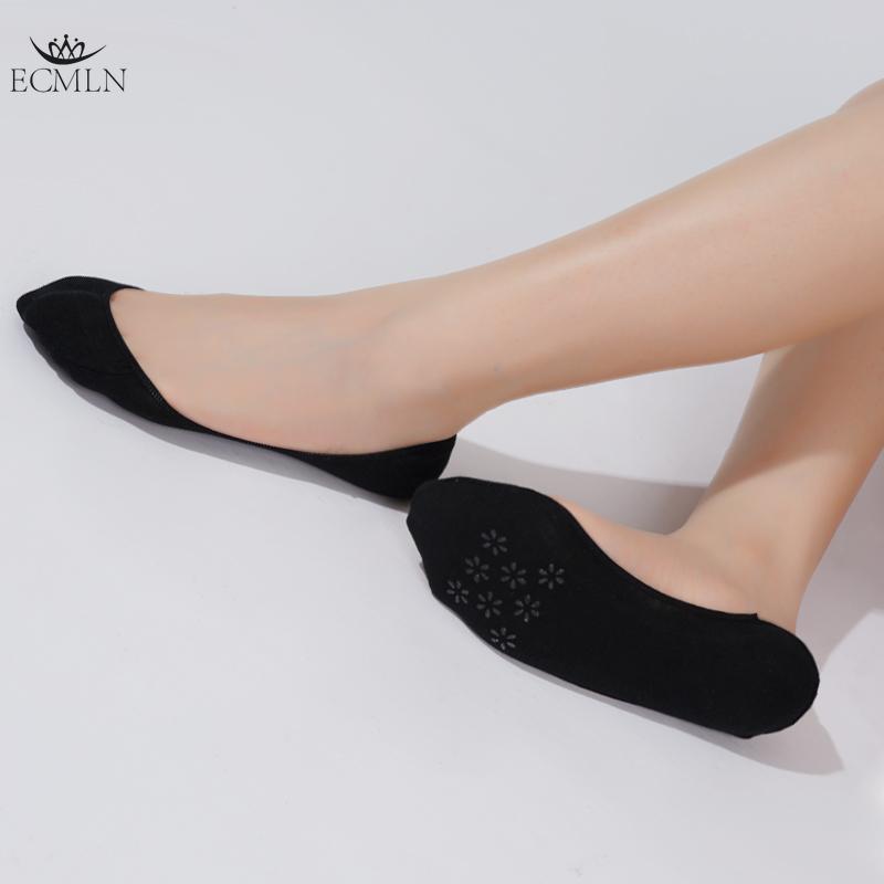 5 Pairs Women's Summer Socks Thin Short Low-cut Boat Socks with Silicone Soles for Non-slip and Heel Protection Invisible Socks