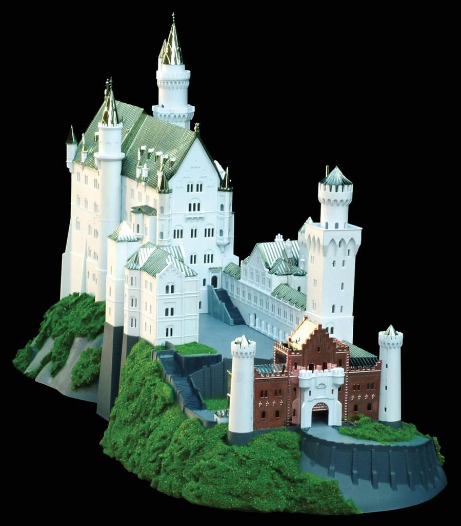 Doyusha 1/220 Scale Western Castle Neuschwanstein Castle Gold Plastic Model NSG Molding Color