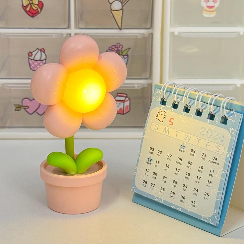Cute Flower Night Bedroom Dormitory Bedside Lamp Decoration Atmosphere Light Gift Small Ornaments