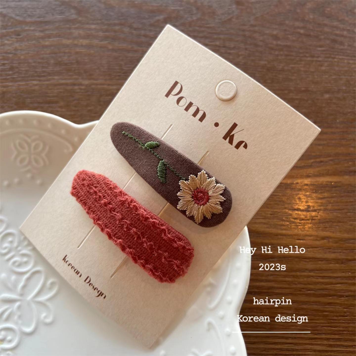 

Зимние Милые Вязаные Цветы Заколки для Волос Женские Девичьи Зажимы Шпильки Аксессуары Заколки Головной Убор Украшения about 6.8 cm