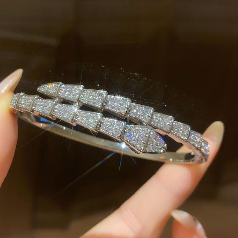 Позолоченный 18K золотом браслет-змея с цирконами - Роскошный открытый браслет для универсального женского стиля